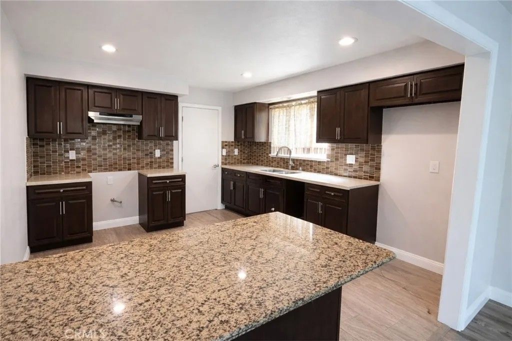 Photo of 1429 Berkeley Drive, Redlands, CA 92374 (MLS # DW26060057)