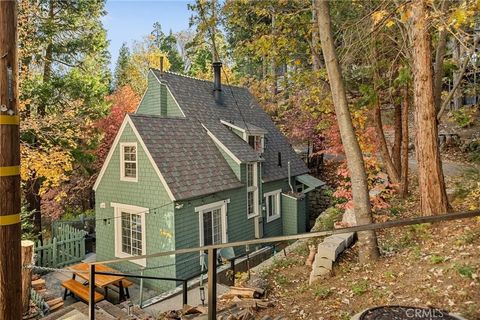 Tiny photo for 265 Flower Dr, Lake Arrowhead, CA 92352 (MLS # IG25251433)