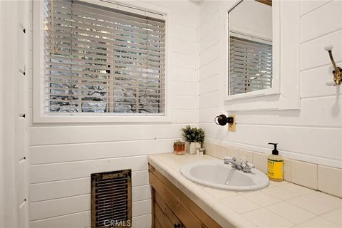 Tiny photo for 265 Flower Dr, Lake Arrowhead, CA 92352 (MLS # IG25251433)