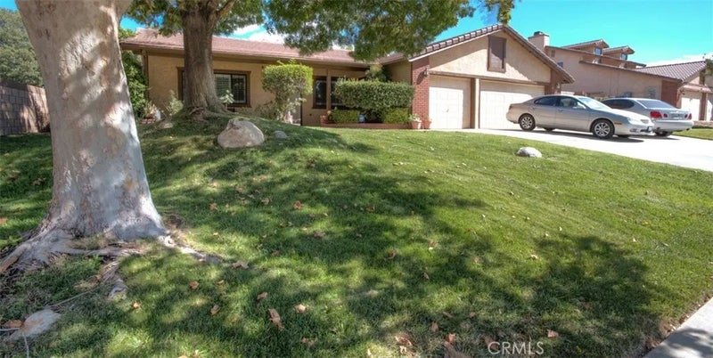 42220 Woodstone