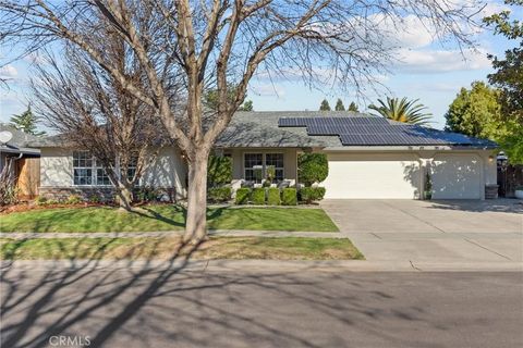 Photo of 217 Zion Canyon Court, Chico, CA 95973 (MLS # SN26052378)
