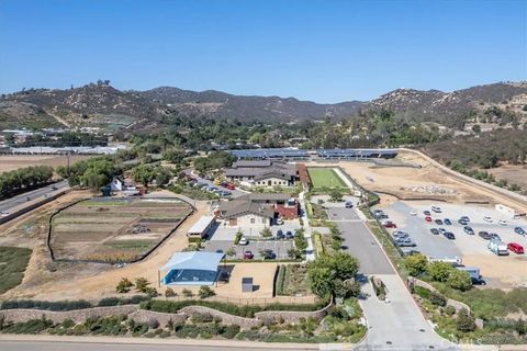 Tiny photo for 775 Old Oak Ridge, San Marcos, CA 92069 (MLS # ND25232798)