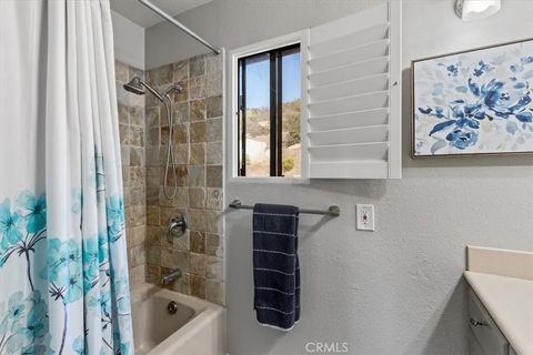 Tiny photo for 775 Old Oak Ridge, San Marcos, CA 92069 (MLS # ND25232798)