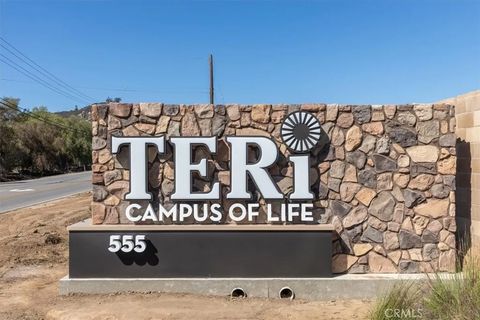 Tiny photo for 775 Old Oak Ridge, San Marcos, CA 92069 (MLS # ND25232798)