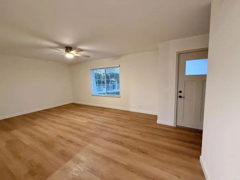 Tiny photo for 10296 Baroness Avenue, San Diego, CA 92126 (MLS # NDP2510856)
