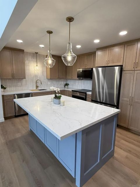 Tiny photo for 10296 Baroness Avenue, San Diego, CA 92126 (MLS # NDP2510856)