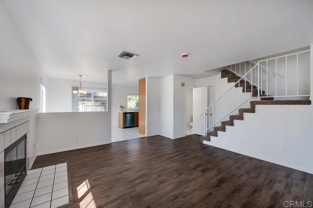557 Dorothy Street