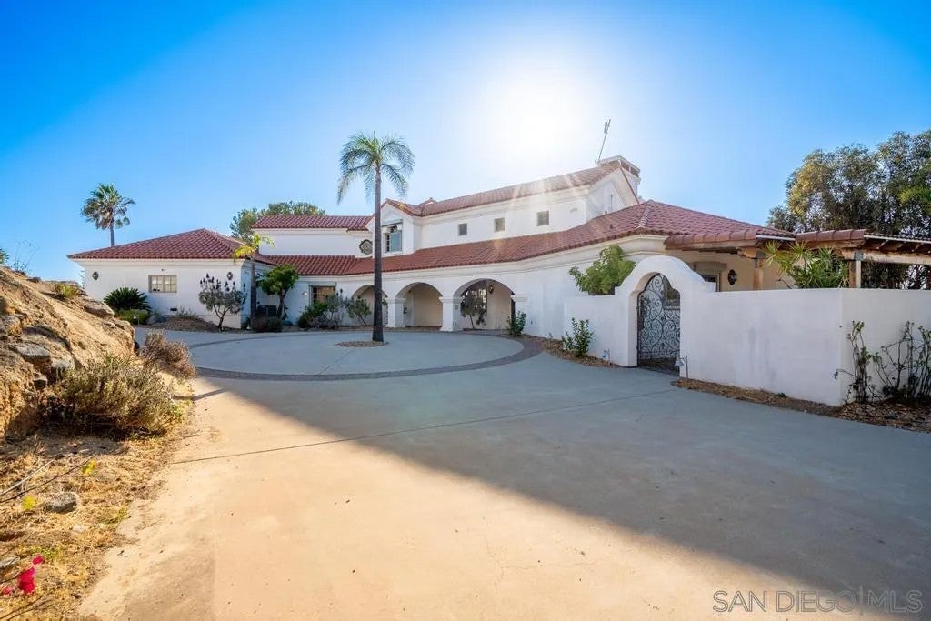 4029 Alta Loma Dr