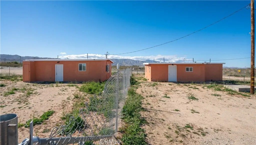 Photo of 5827 Old Woman Springs, Johnson Valley, CA 92285 (MLS # CV26015724)