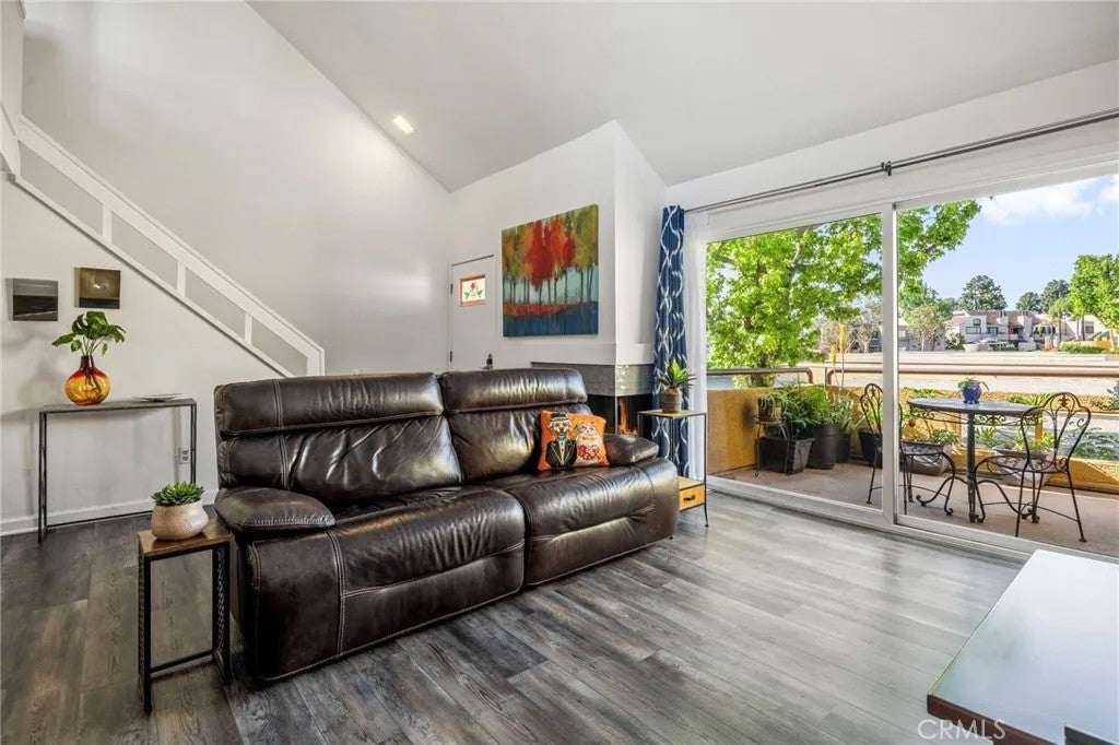 25712 Le Parc 20