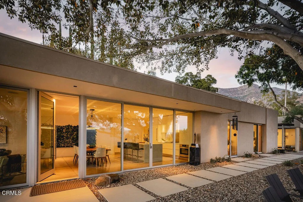 1465 Foothill Road