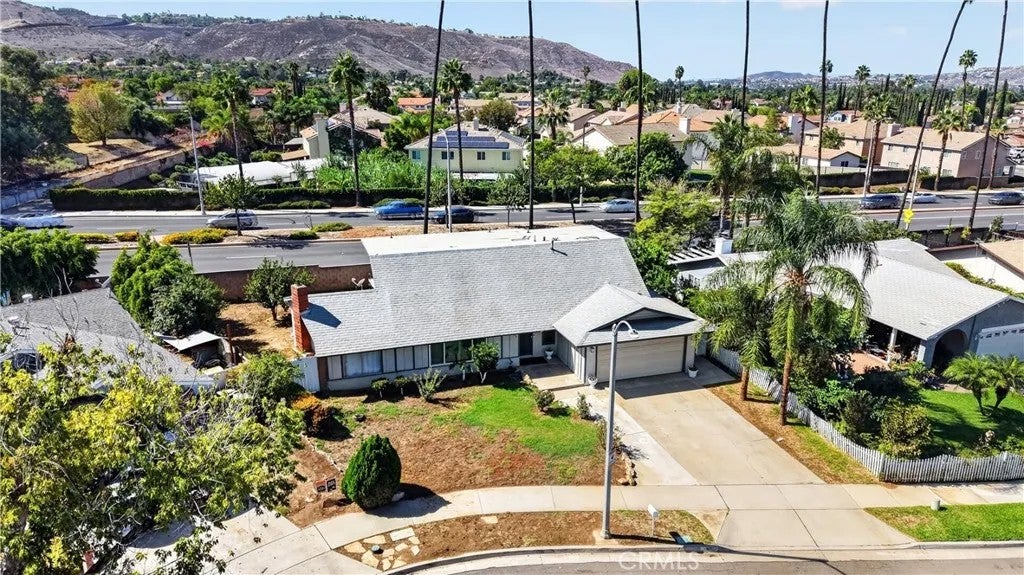 2942 Summerfield