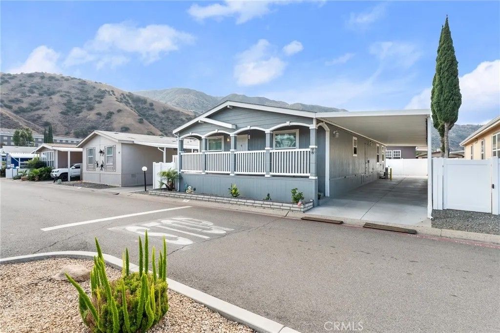 Photo of 4901 Green River #96, Corona, CA 92880 (MLS # TR25245928)