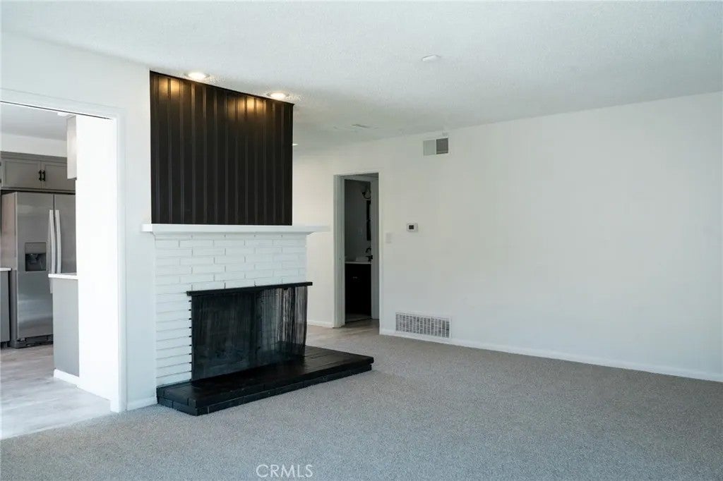 Photo of 43714 Heaton Ave, Lancaster, CA 93534 (MLS # SW26206931)