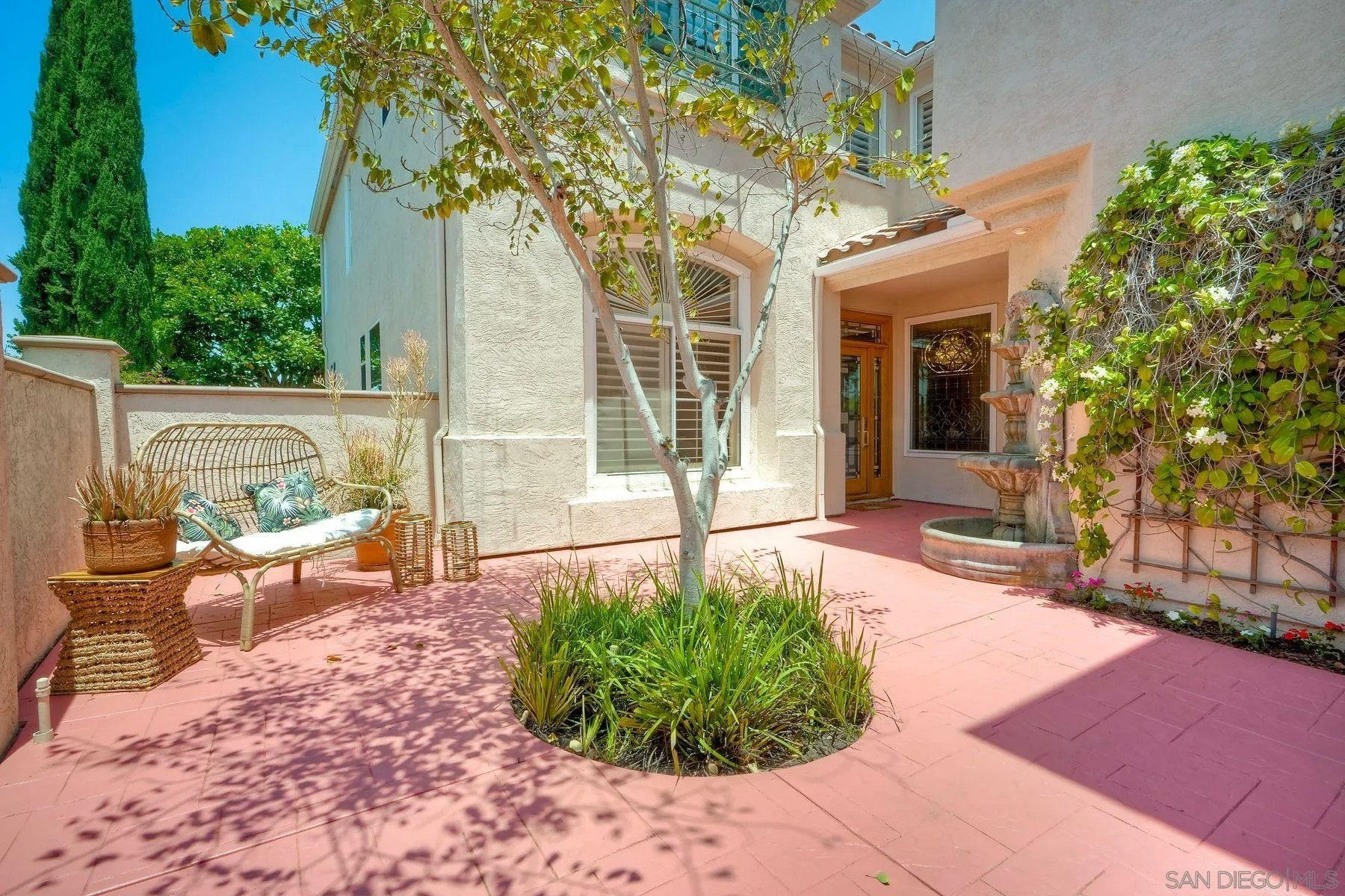 11671 Cypress Canyon Rd