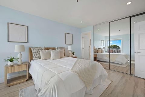 Tiny photo for 4730 Noyes St #106, San Diego, CA 92109 (MLS # 250038694)