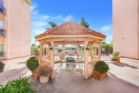 Tiny photo for 4730 Noyes St #106, San Diego, CA 92109 (MLS # 250038694)