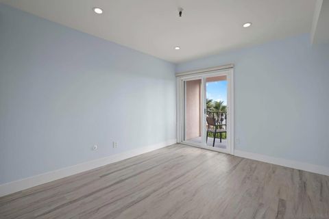 Tiny photo for 4730 Noyes St #106, San Diego, CA 92109 (MLS # 250038694)