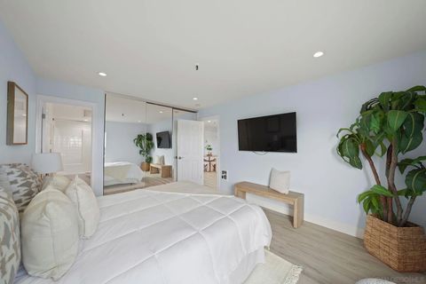 Tiny photo for 4730 Noyes St #106, San Diego, CA 92109 (MLS # 250038694)