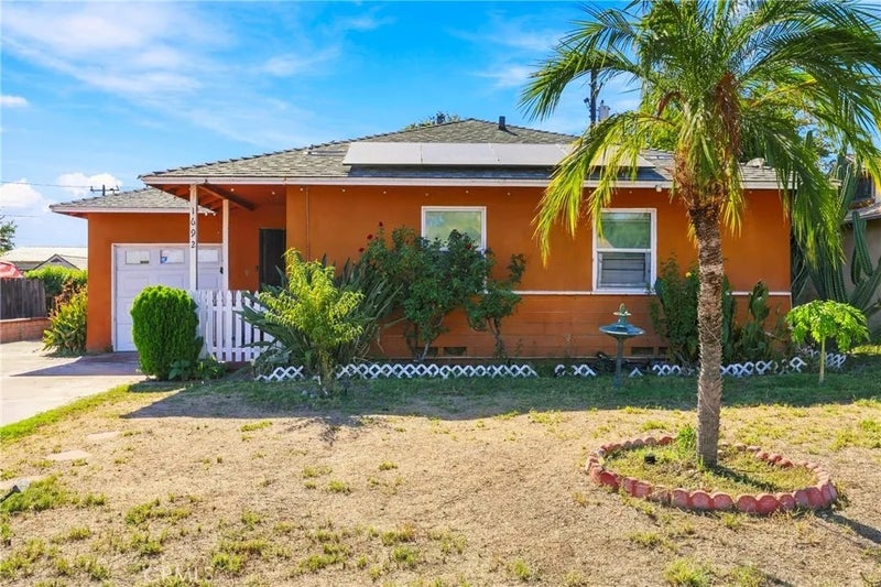 1692 Crestview