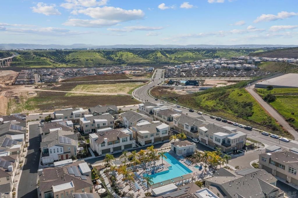 Photo of 2208 Trevi Cir, Chula Vista, CA 91913 (MLS # 260009177)