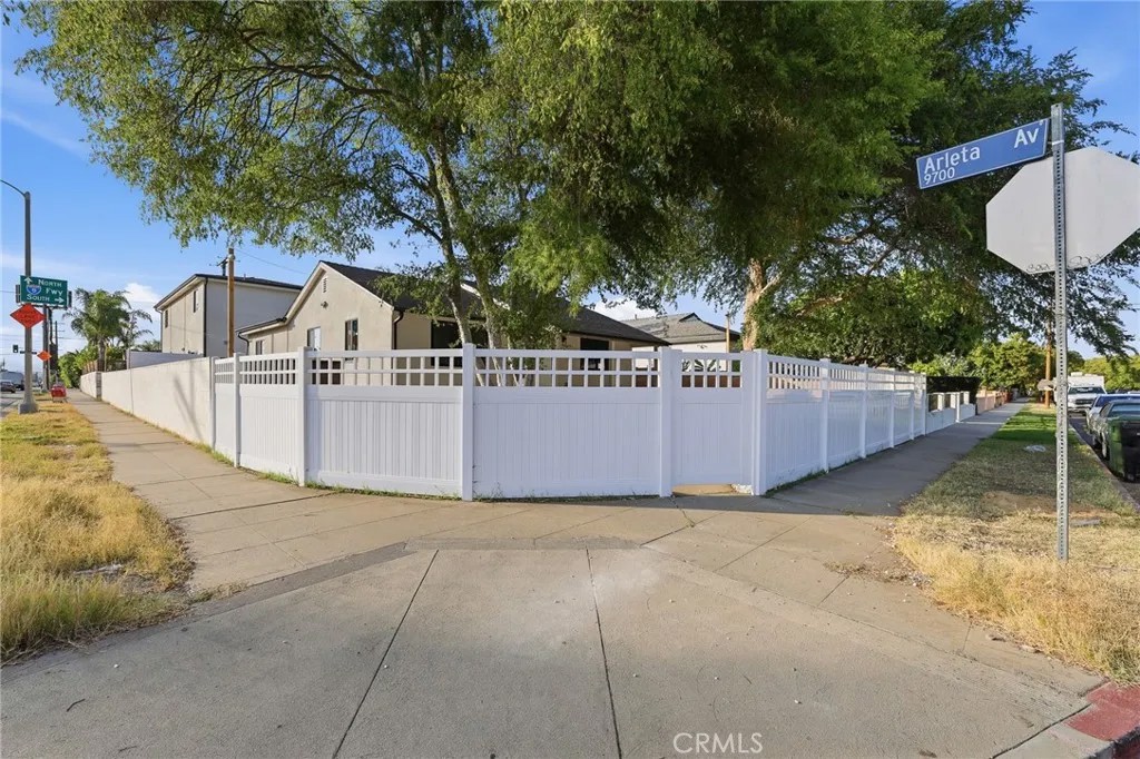 13689 Garber