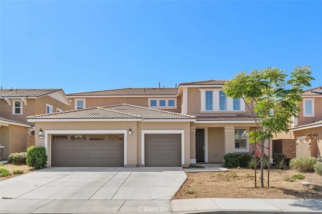 27239 Hideout Court