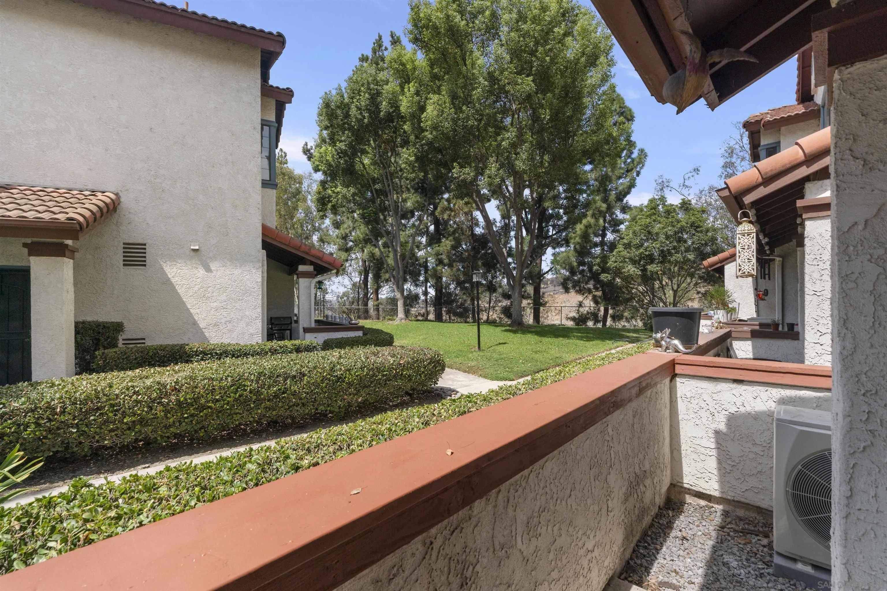 7966 Mission Vista