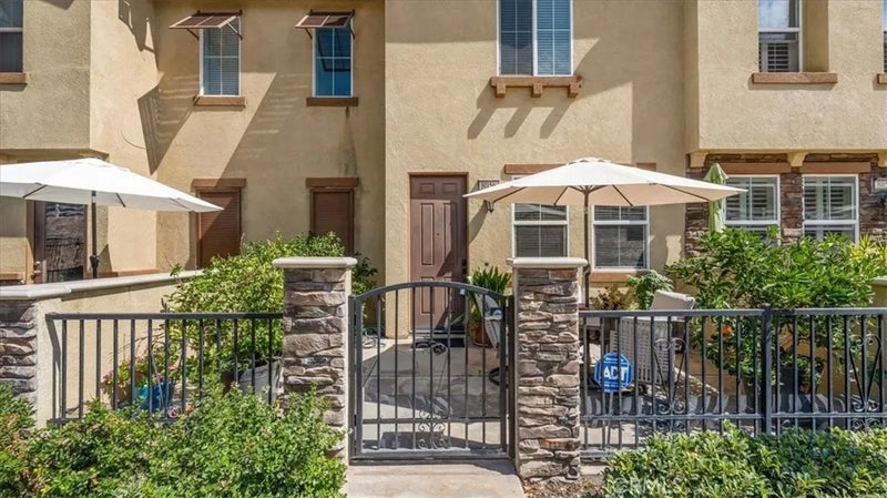 8056 Cresta Bella Road