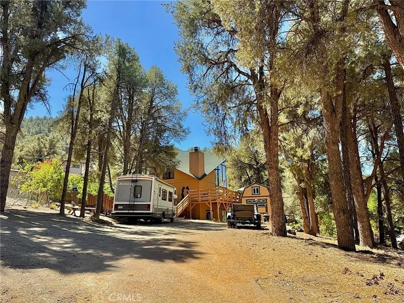 13924 Yellowstone Drive