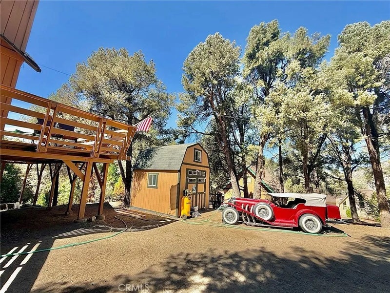 13924 Yellowstone Drive