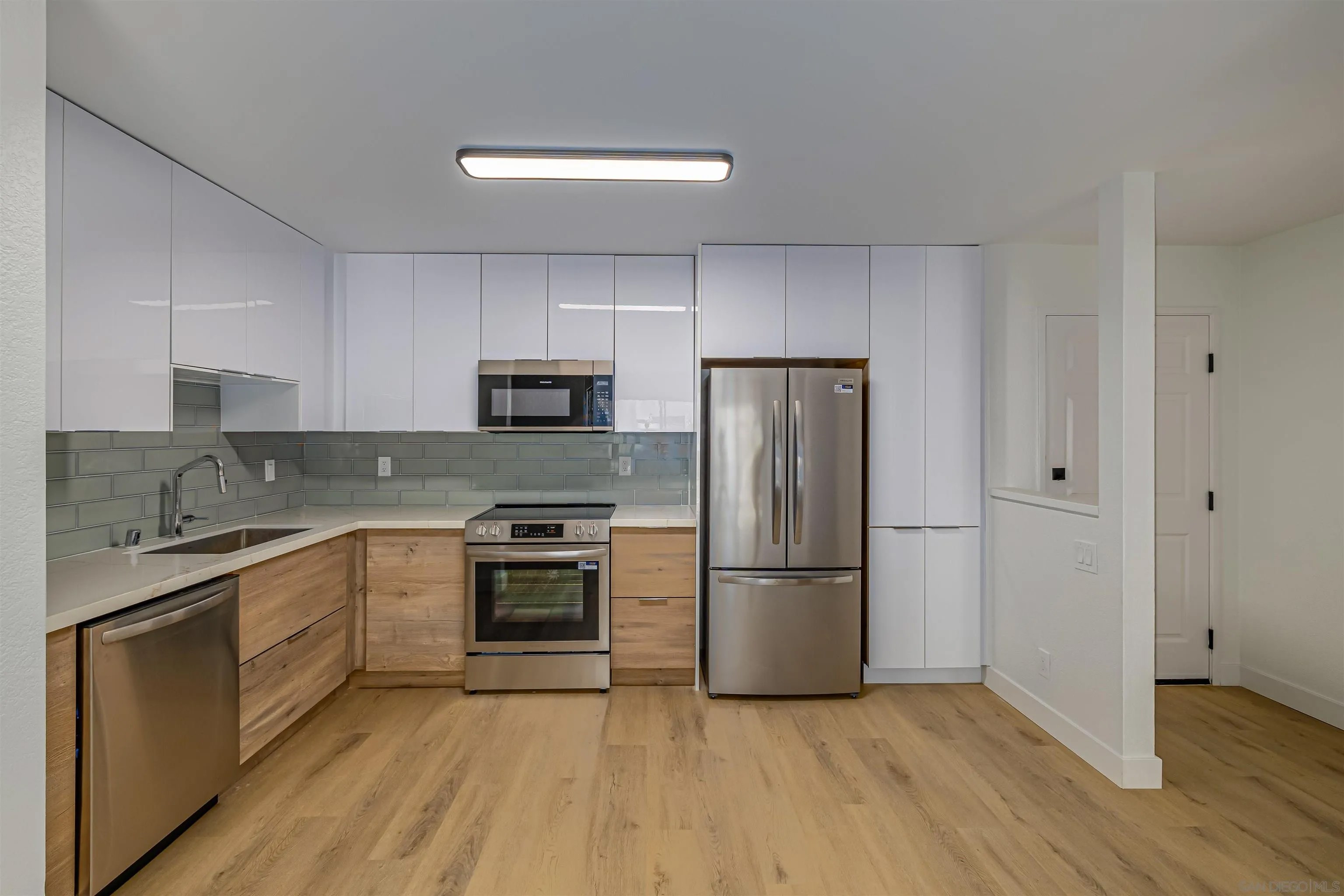 3020 Cowley Way 104