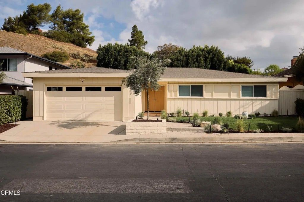 Photo of 4781 Round Top Drive, Los Angeles, CA 90065 (MLS # P1-25227)