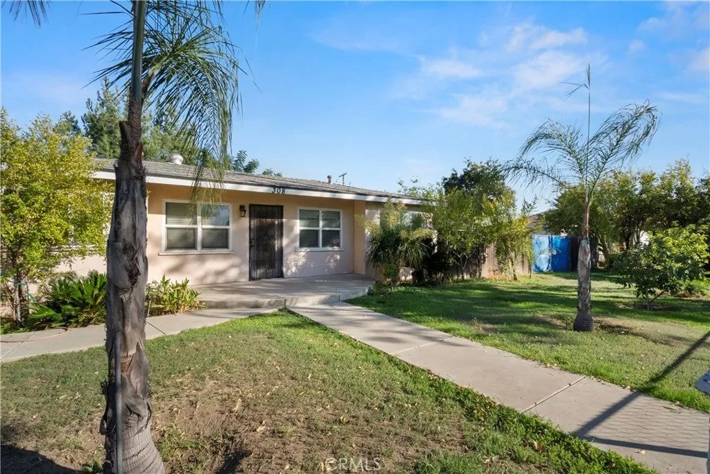 308 S Campus Avenue