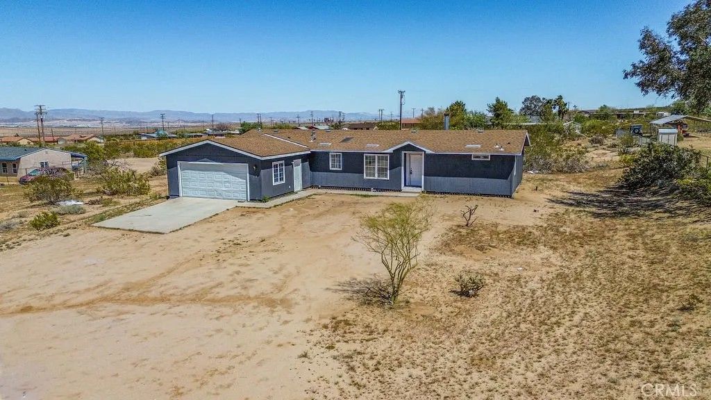 Photo of 6625 Indian Cove, 29 Palms, CA 92277 (MLS # SW26010761)