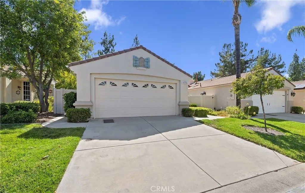 Photo of 40725 Corte Albara, Murrieta, CA 92562 (MLS # SW25193812)