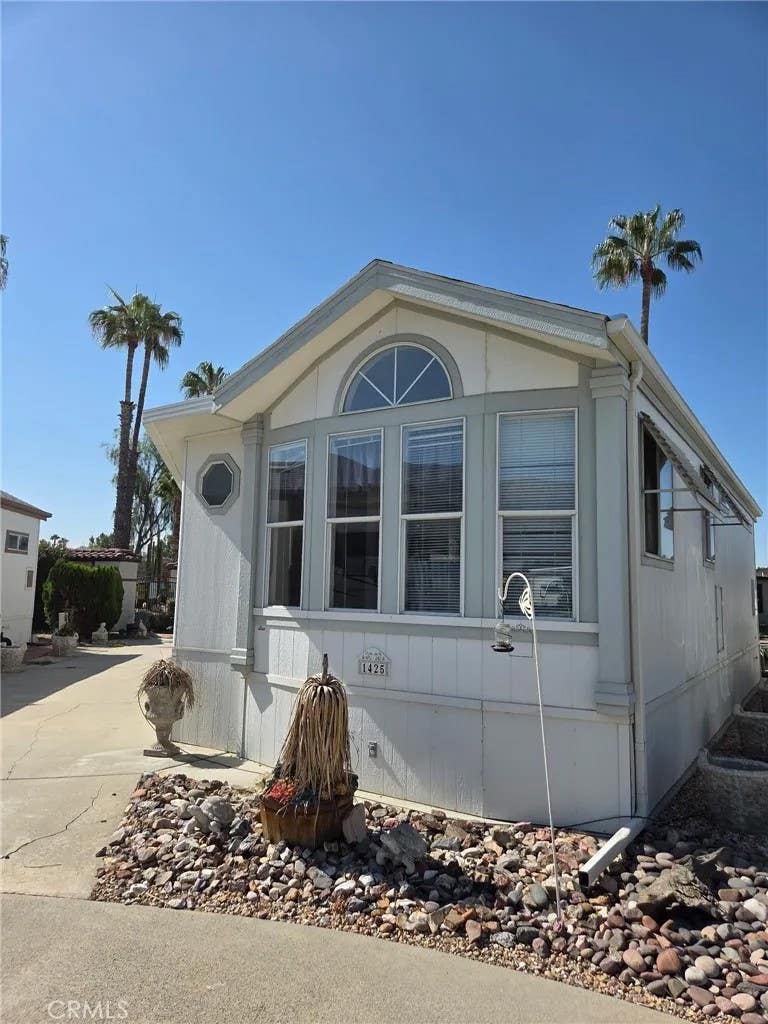 Photo of 1425 Prospect DR #75, San Jacinto, CA 92583 (MLS # CV26172343)