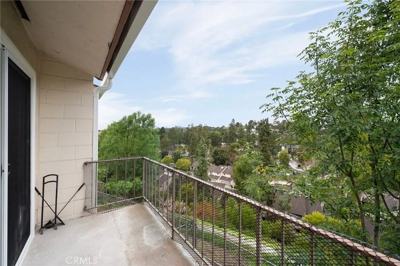 1349 Shadow Lane 218