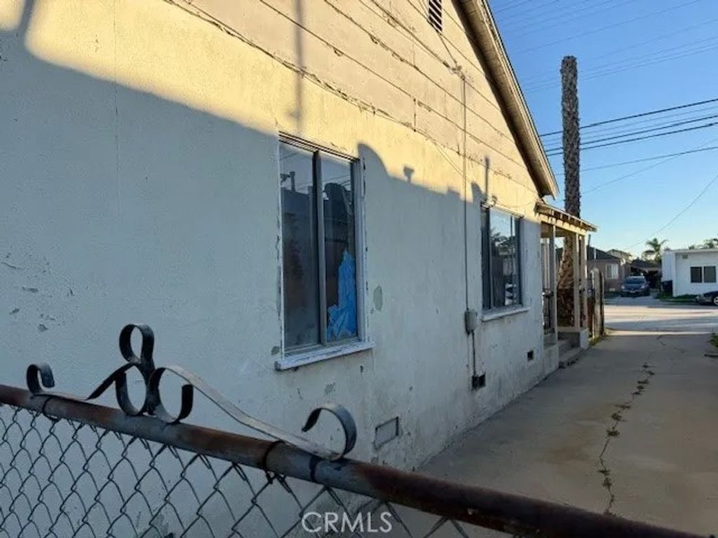 Photo of 1719 W 166th St, Gardena, CA 90247 (MLS # OC26009705)