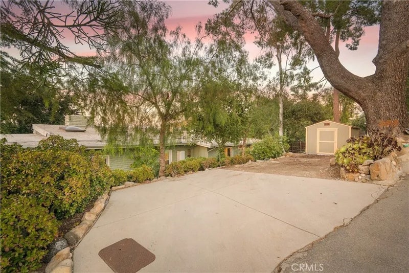 3582 Elm Drive