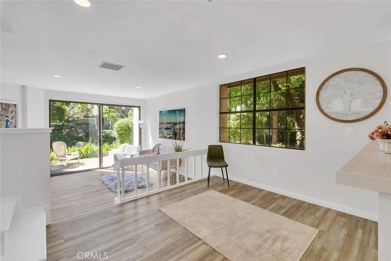 247 Pineview
