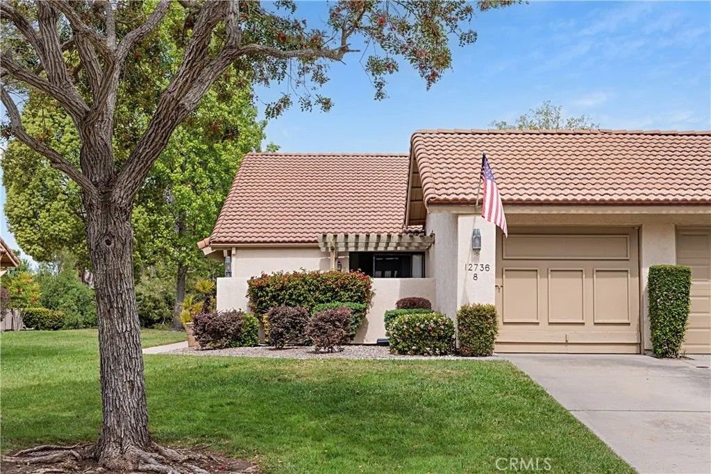 Photo of 12736 Camino De La Breccia #8, San Diego, CA 92128 (MLS # SW26043482)