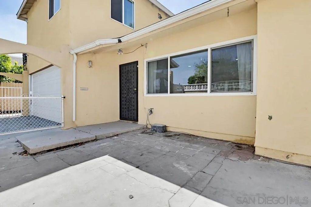 Photo of 3095 L St, San Diego, CA 92102 (MLS # 260009809)