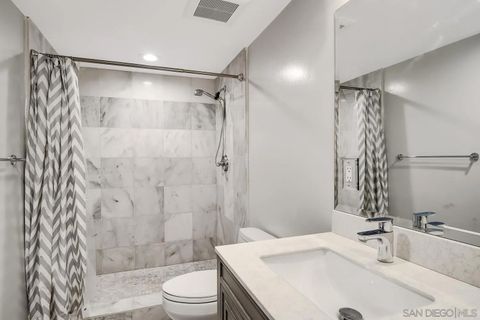 Tiny photo for 540 Hawthorn St #2E, San Diego, CA 92101 (MLS # 250041654)
