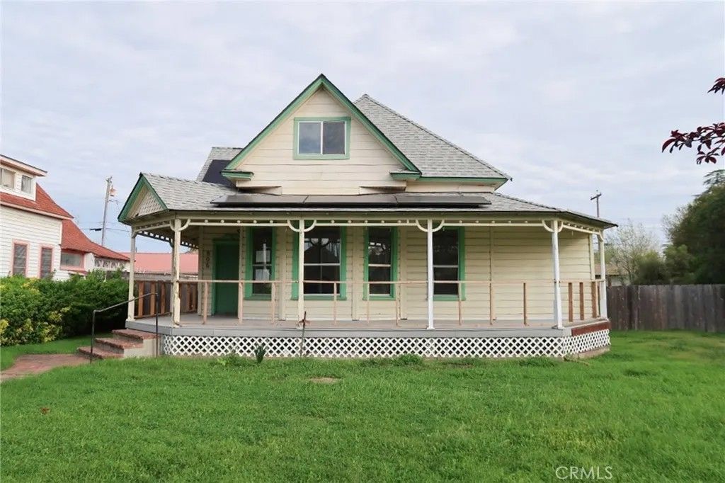 Photo of 806 Walnut Street, Corning, CA 96021 (MLS # SN26056157)