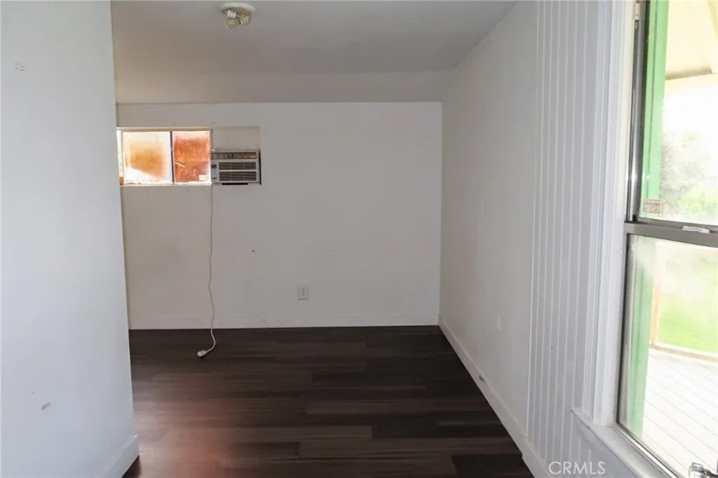 806 Walnut Street