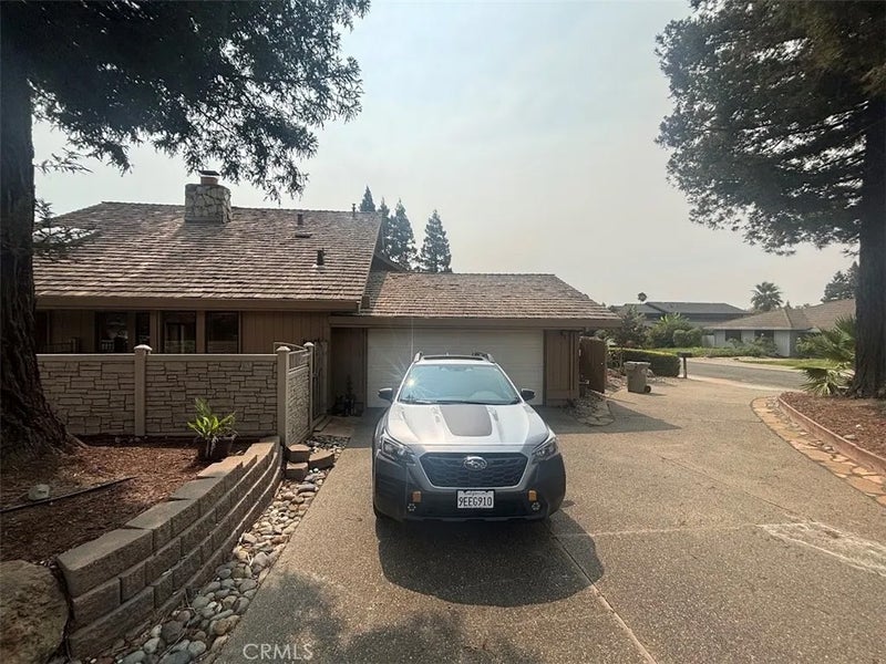 6301 Riverside