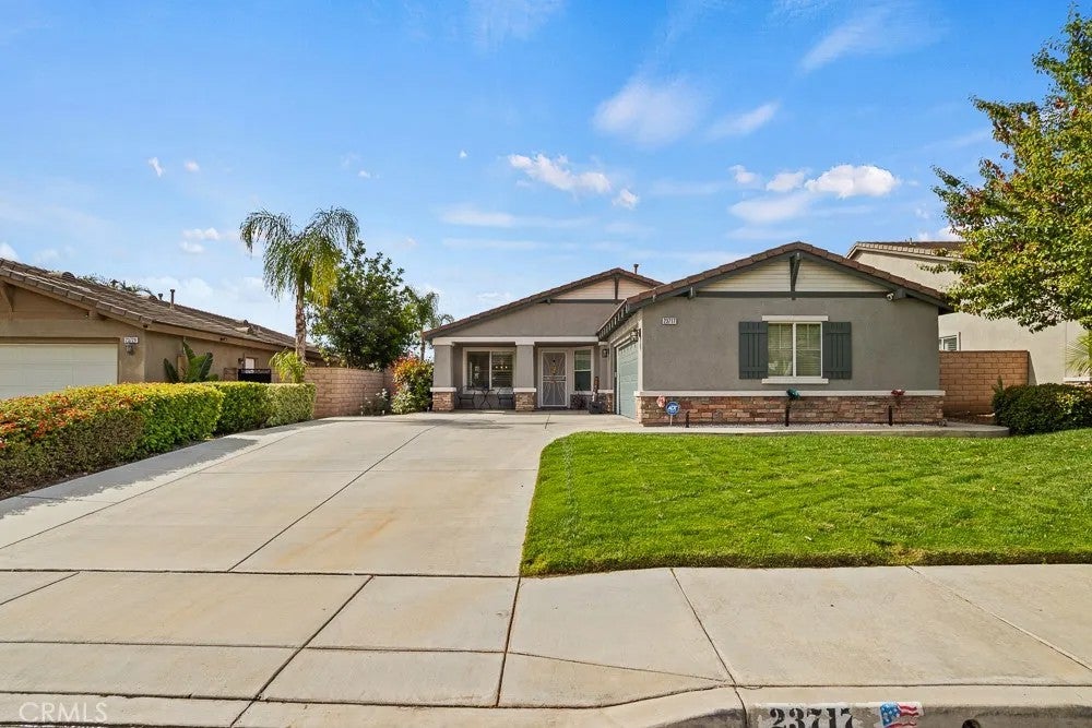 Photo of 23717 Cheyenne Canyon, Menifee, CA 92587 (MLS # SW26088561)