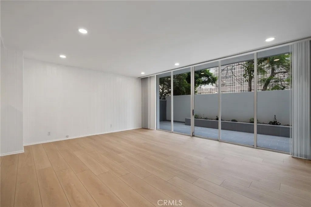 2160 Century Park East 110