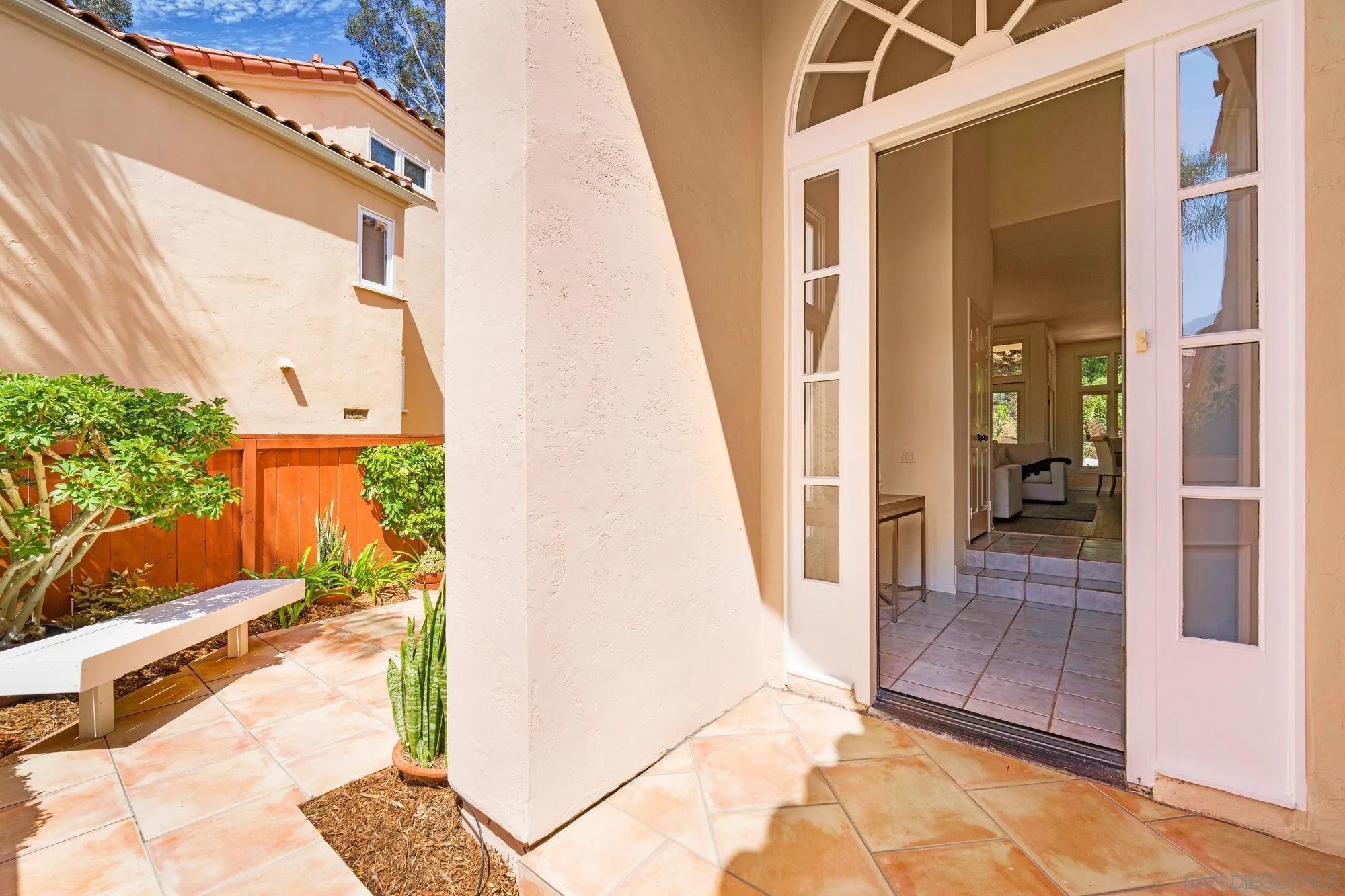 13502 Caminito Carmel